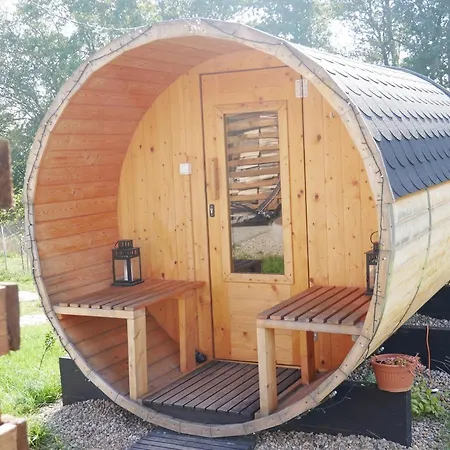 Kaszubskie Wzgorze - Caloroczne Drewniane *