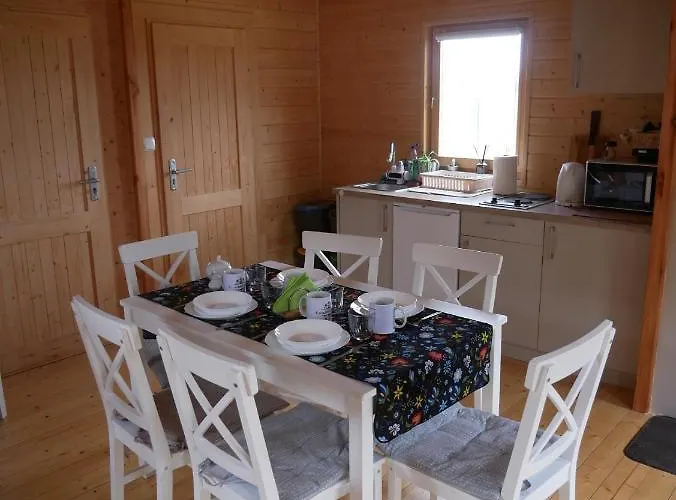 Kaszubskie Wzgorze - Caloroczne Drewniane