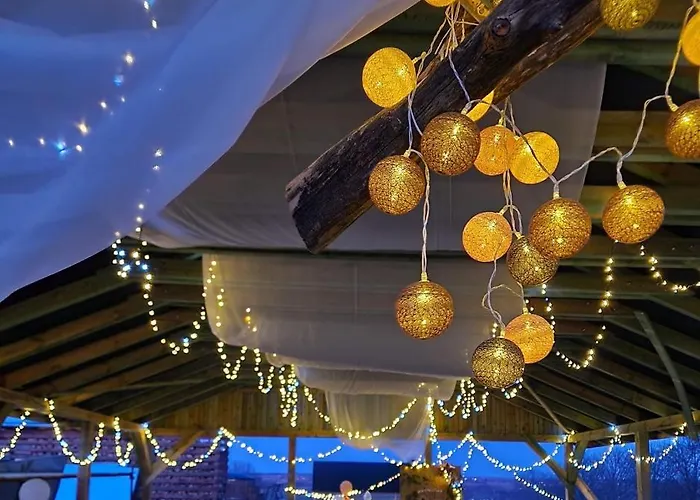 Kaszubskie Wzgorze - Caloroczne Drewniane *